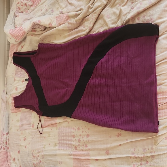 Bodycon Guess Dress - Picture 2 of 6